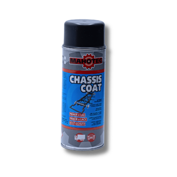 Spuitbus Mahotec Chassis Coat met grijs-blauw label en illustratie van een voertuig onderstel.
