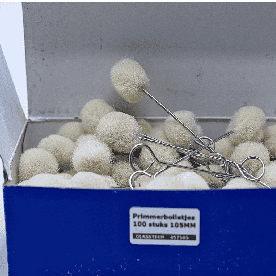 Primmerbolletje voor nauwkeurige primerapplicatie op autoruit